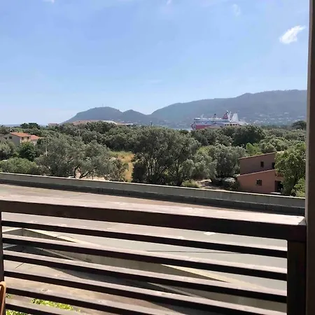 Апартаменты Piscine, 200m Port De Vecchio Pour 2 Personnes Порто-Веккьо