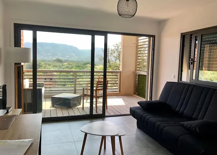 Appartement Piscine, 200m Port De Vecchio Pour 2 Personnes