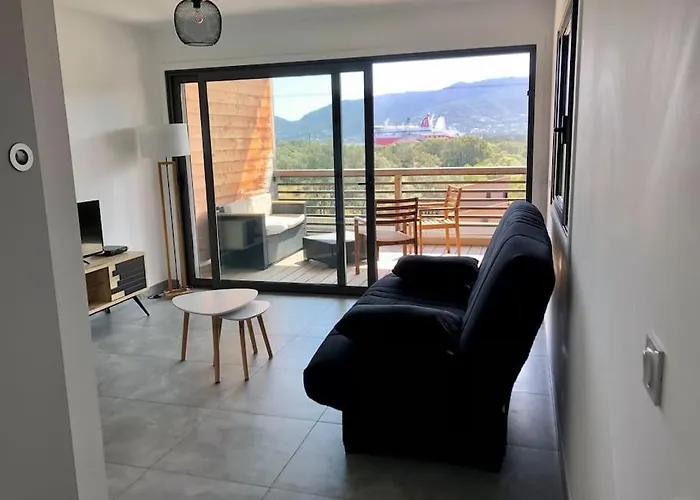 Piscine, 200m Port De Vecchio Pour 2 Personnes Διαμέρισμα *